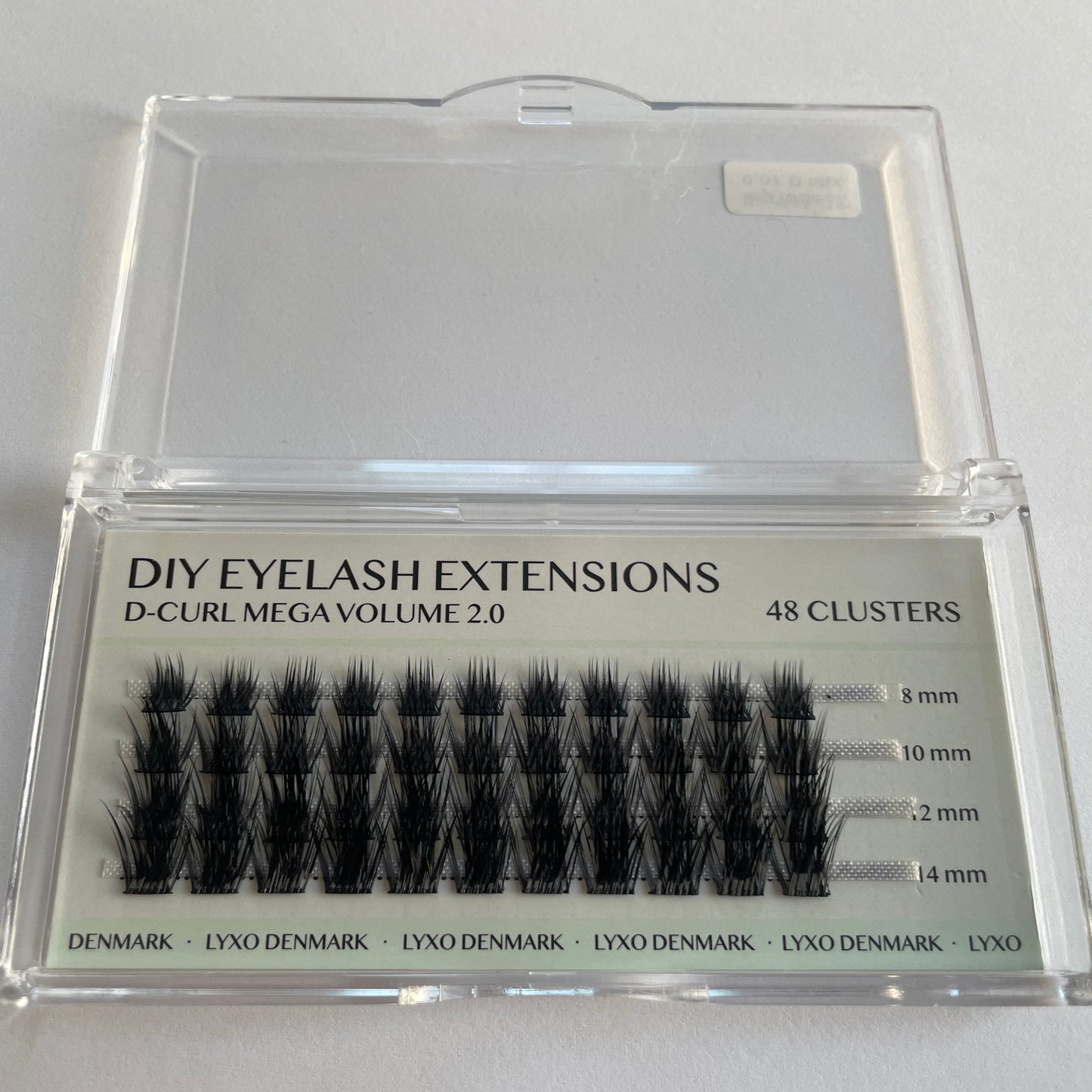 2. SORT Mega Volume D-curl Clusters/Lashes